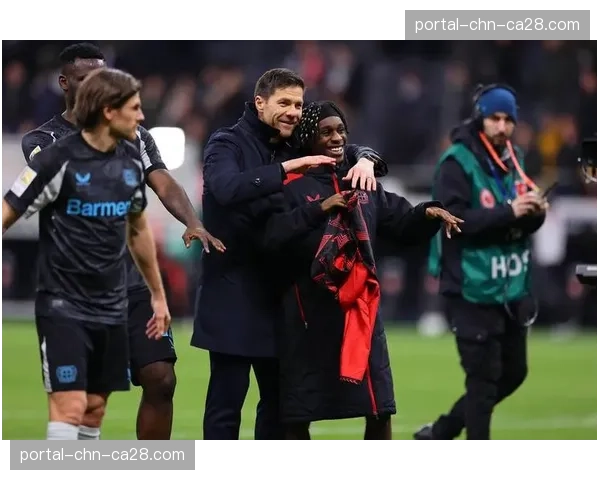 伤病报告更新：拜仁慕尼黑两名主力后卫出战国际米兰成疑